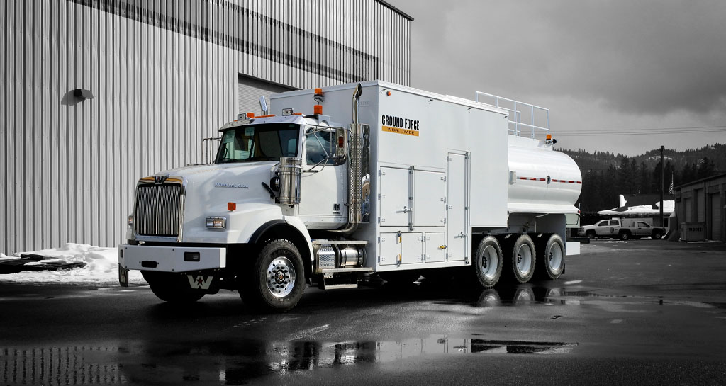 Ground Force Conventional Fuel and Lube Truck 2